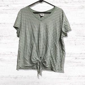 Universal Thread front tie shirt